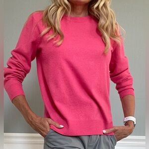 Super soft pink crew neck sweater